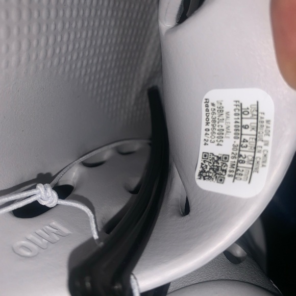 Reebok sandal - Picture 5 of 6